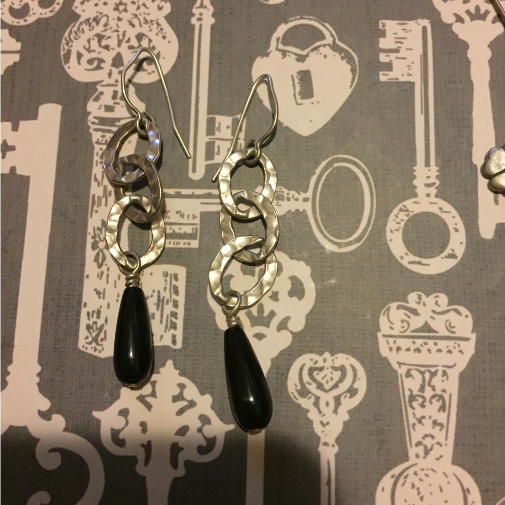 Retired silpada sterling silver with black onyx teardrop earrings